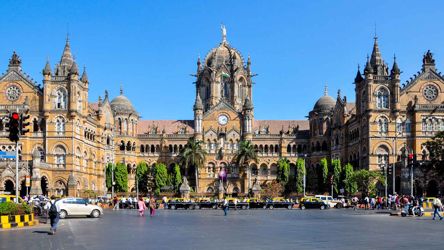 10 Best Places to Visit in Mumbai | Sightseeing Guide | Kakabooking